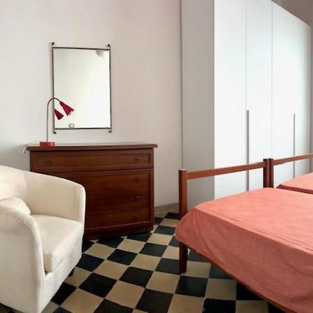 Siena Apartment 2 Parcheggio Privato E Giardino Esterno foto